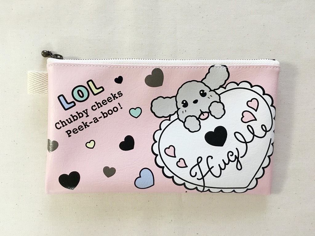 【YOI】Hug me 平ポーチ（マッカチン）