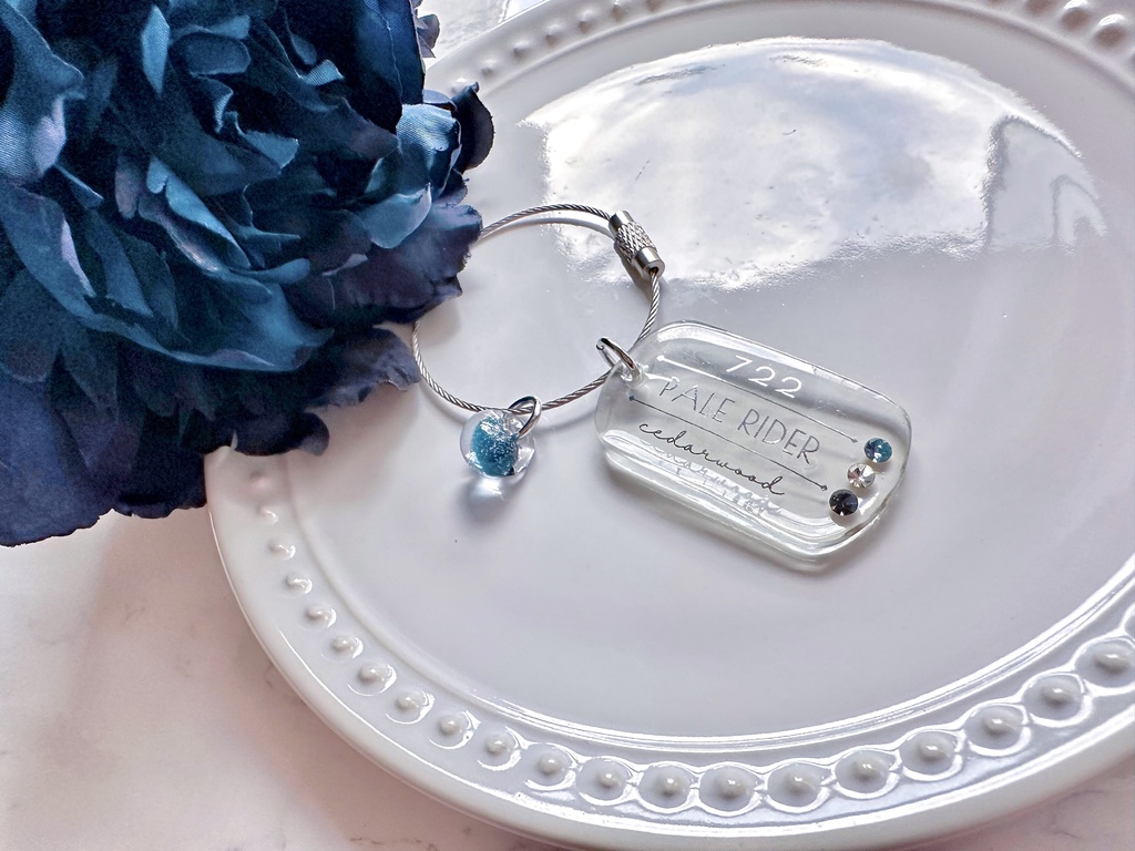 クリアドッグタグキーホルダー