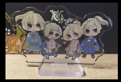 一万と筥王&十郎と五郎、みんな集合アクスタ