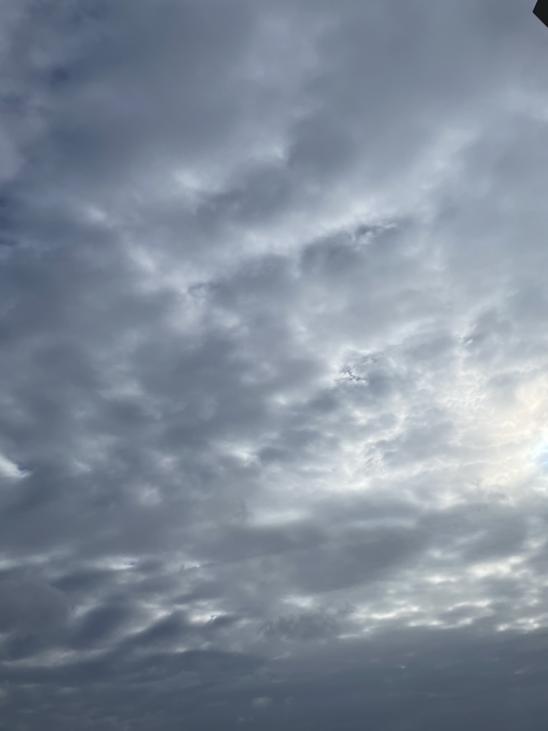 光の気配 – Morning Sky #05