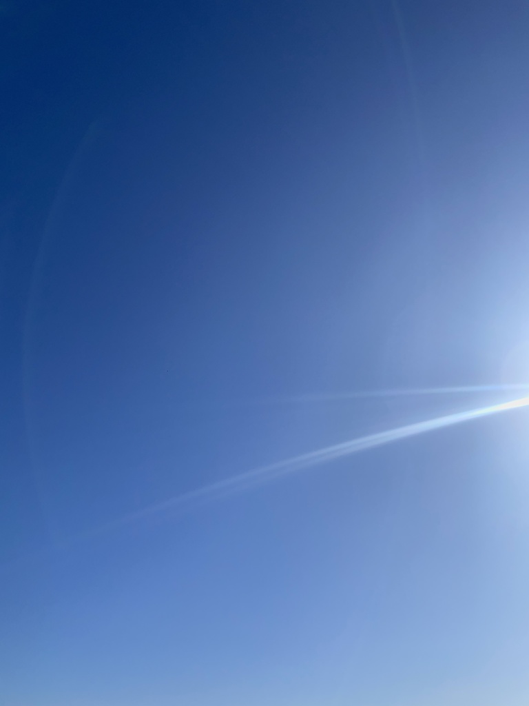 光線の向こう – Morning Sky #06