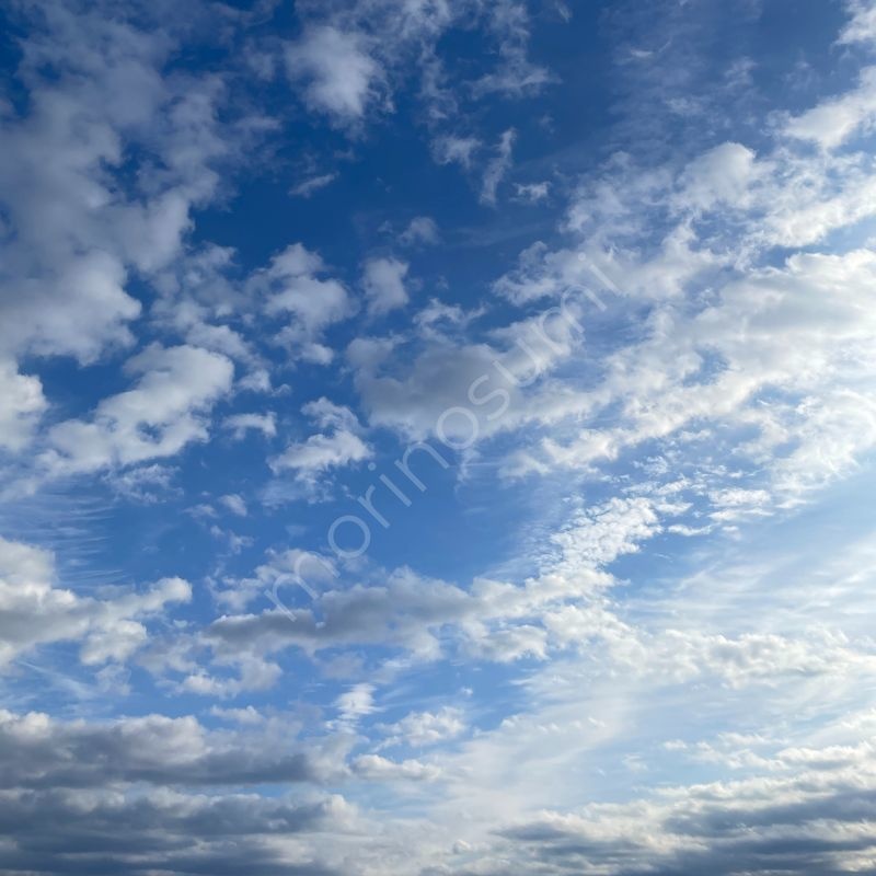 群雲のあいだ – Morning Sky #20