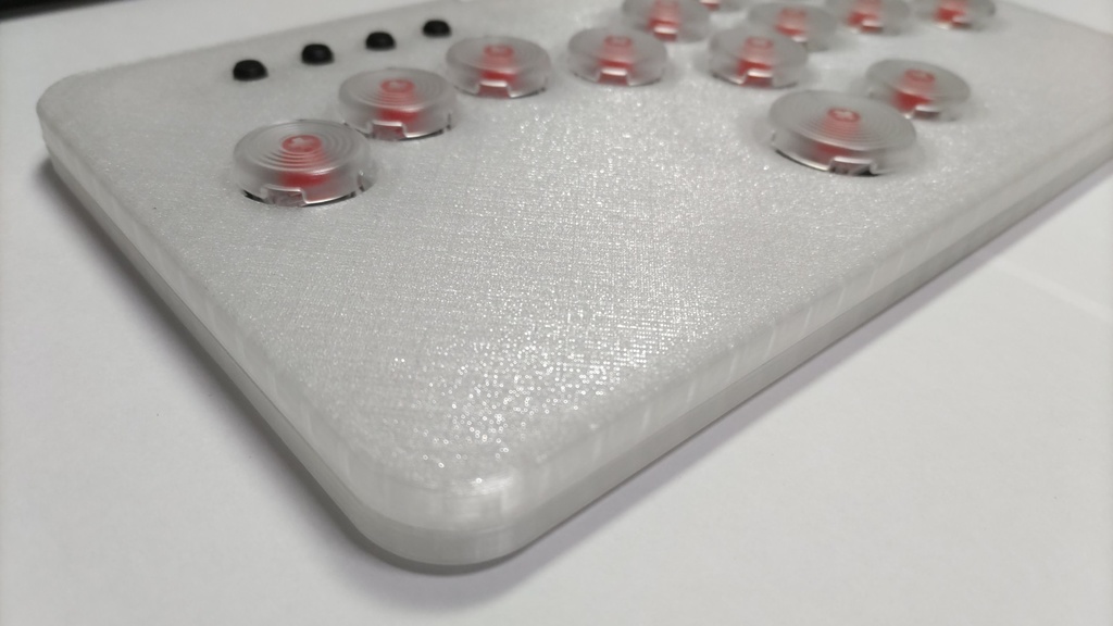 薄型軽量レバーレスコントローラー 14ボタン式