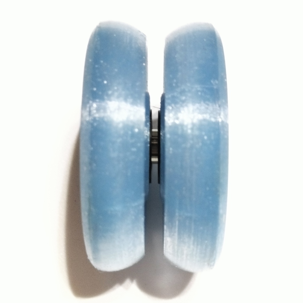 アベイユ(ファースト)