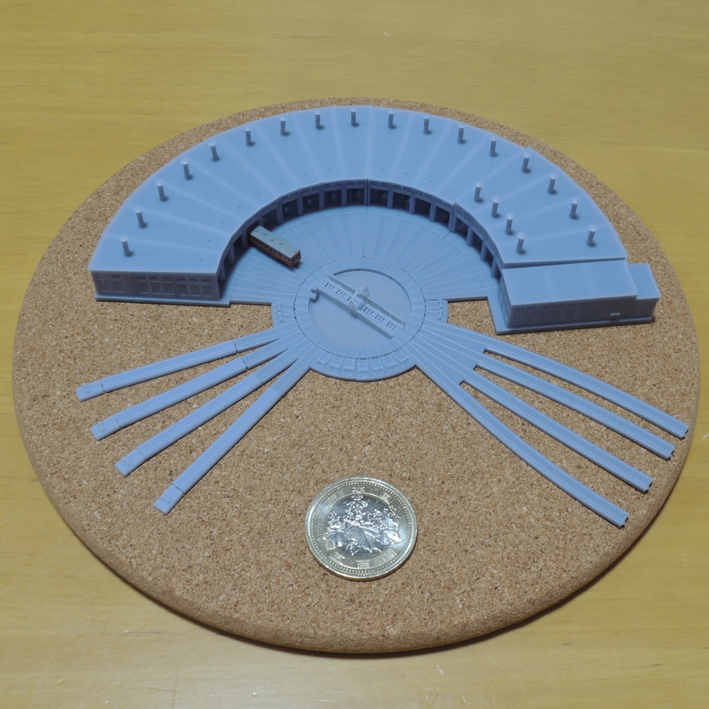 1/700スケール鉄道模型 転車台&扇形庫セット 津山機関区タイプ