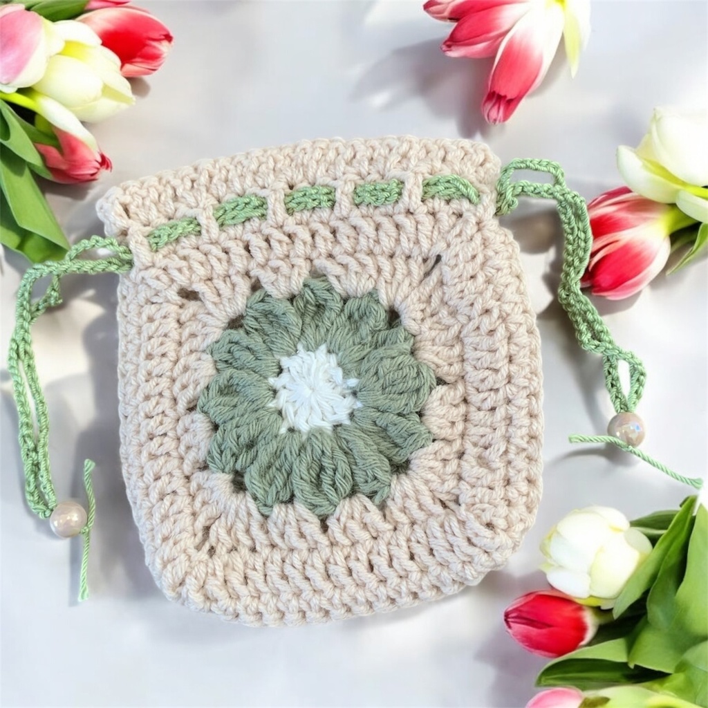 ✻*˸ꕤ*お花モチーフミニポーチ*ꕤ*˸*⋆。