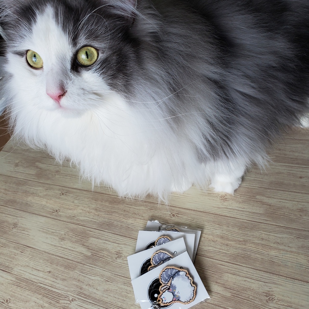 IRONBOYドット絵ウッドキーホルダー【銀髪兄さん・はがね&しろがね】