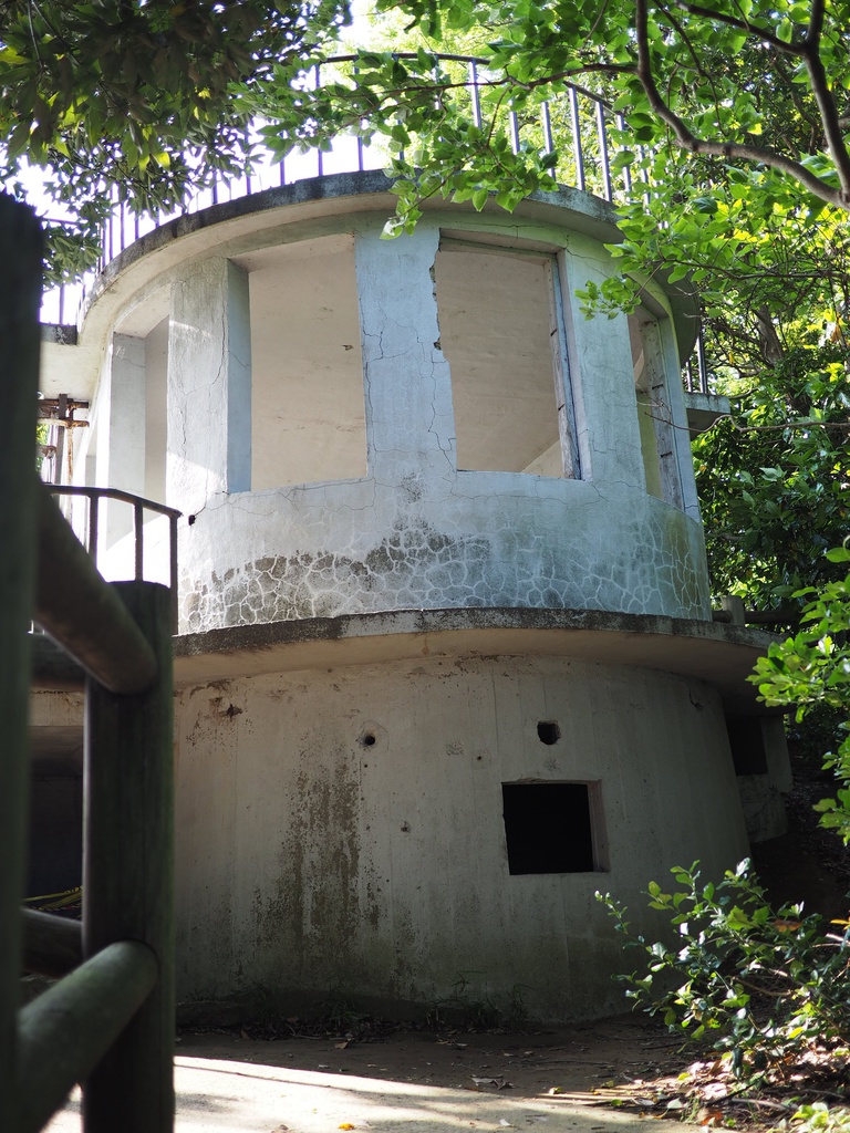 【無料配布】無人島「猿島」探訪記【廃墟写真集】