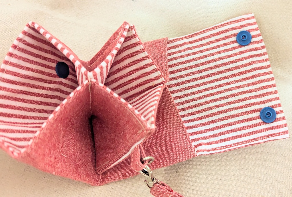 お裁縫歴3週間のオタクが作ったミニ財布