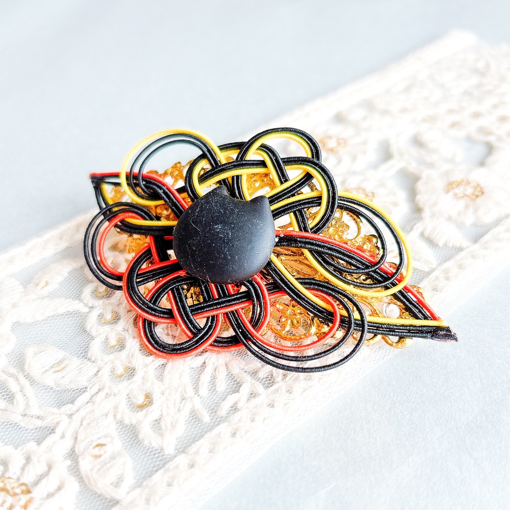 【刀剣乱舞】火車切モチーフのバレッタ