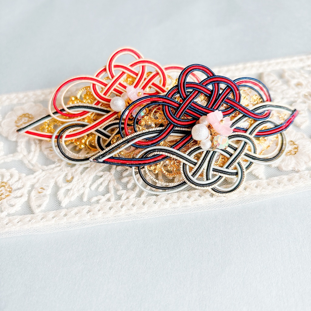 【刀剣乱舞】大典太光世・ソハヤノツルキモチーフのバレッタ