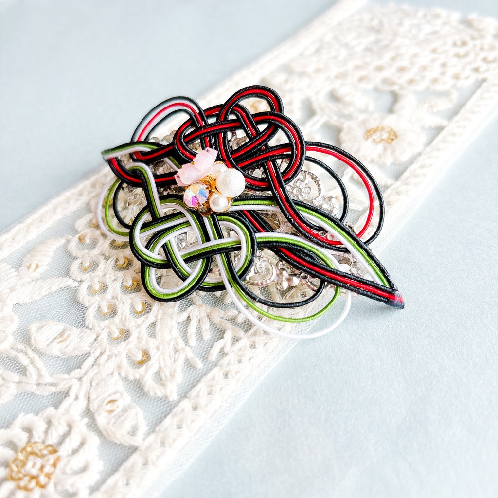 【刀剣乱舞】篭手切江・豊前江・松井江モチーフのバレッタ