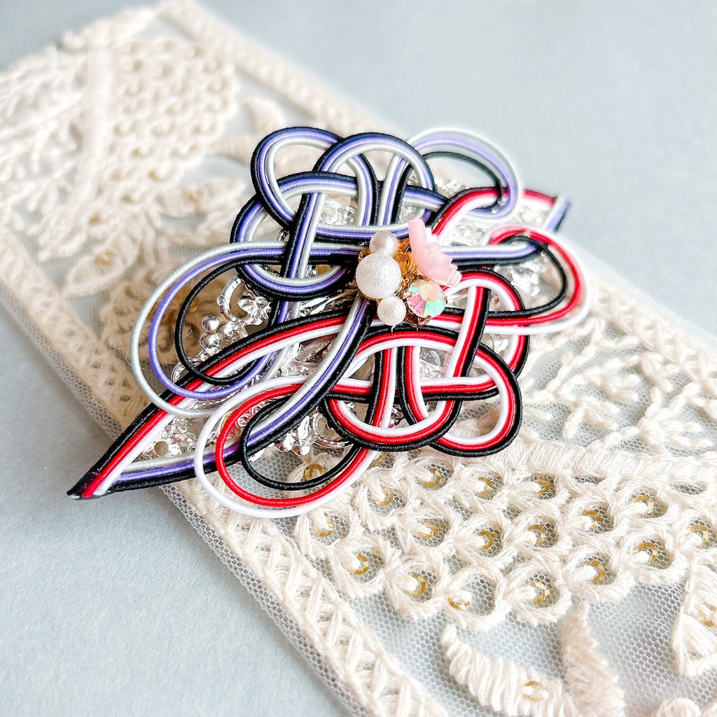 【刀剣乱舞】実休光忠モチーフのバレッタ