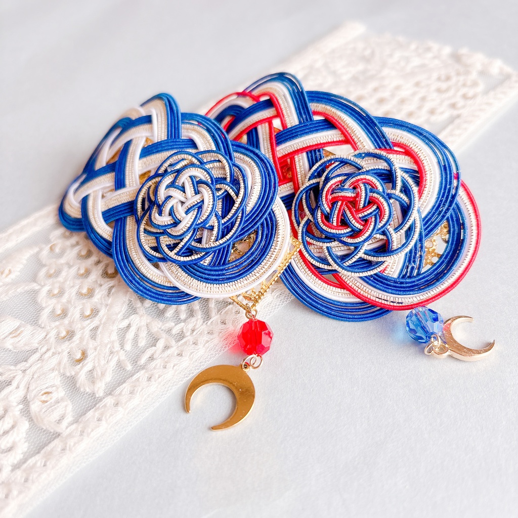 【刀剣乱舞】三日月宗近モチーフの花重ねバレッタ