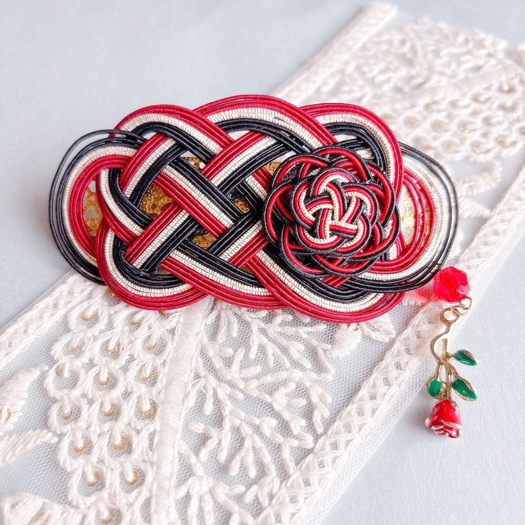 【刀剣乱舞】加州清光・大和守安定モチーフの花重ねバレッタ