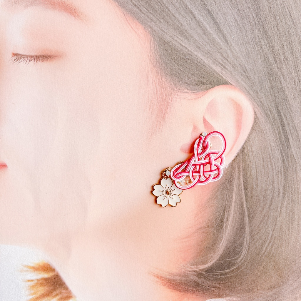 【刀剣乱舞】物吉貞宗・亀甲貞宗モチーフの花あわじのイヤリング