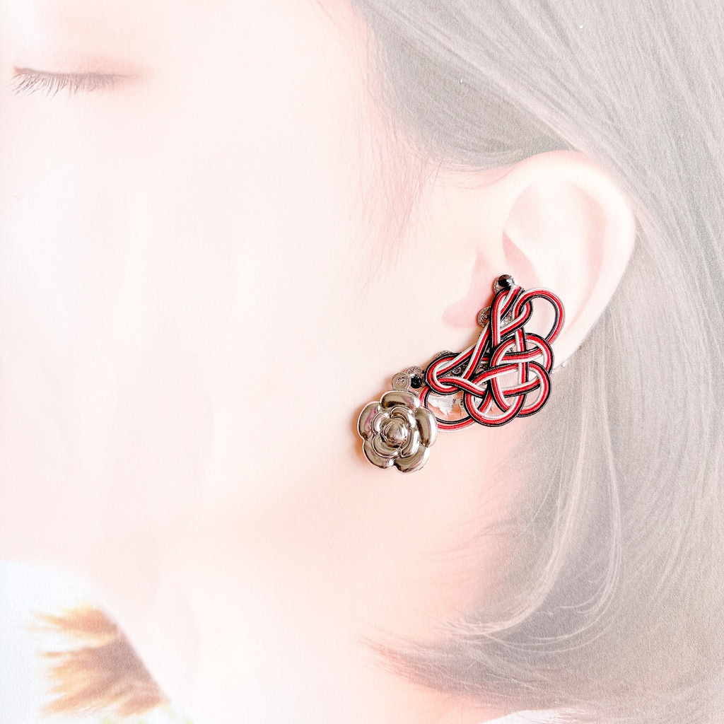 【刀剣乱舞】京極正宗モチーフの花あわじのイヤリング