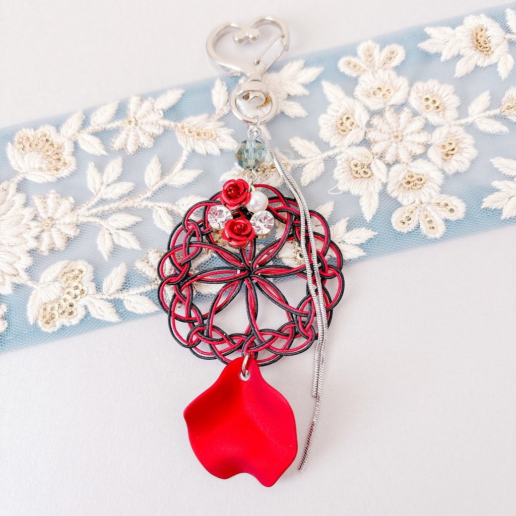 【刀剣乱舞】京極正宗モチーフのレースキーホルダー