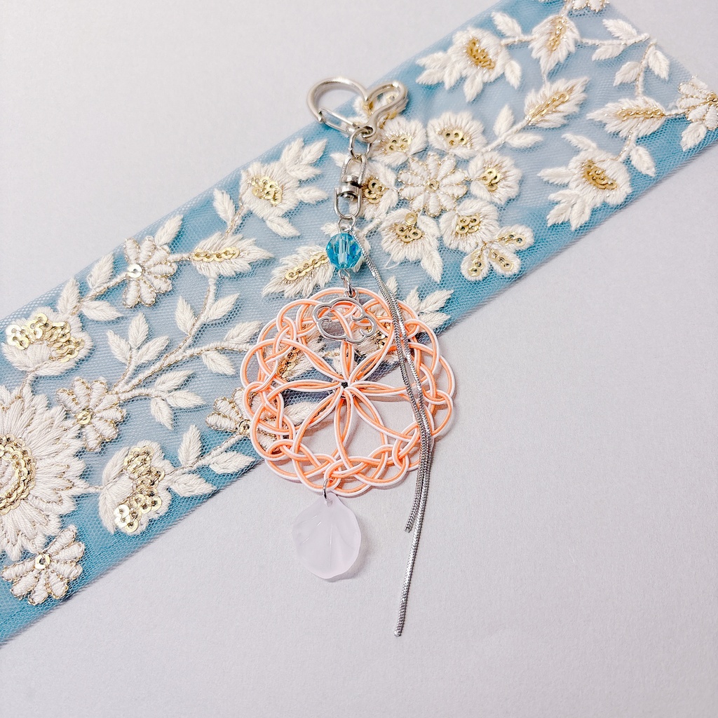 【刀剣乱舞】雲次モチーフのレースキーホルダー