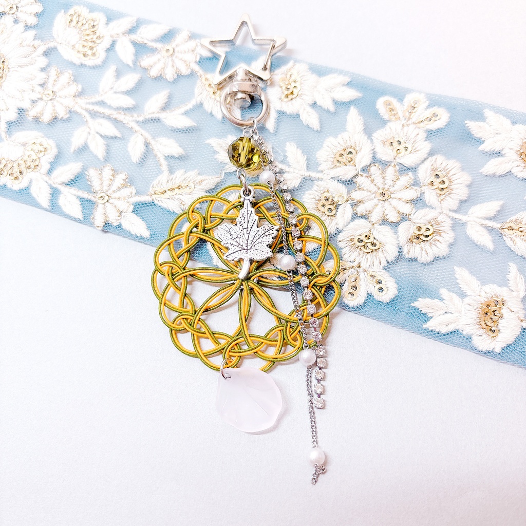 【刀剣乱舞】桑名江モチーフのレースキーホルダー