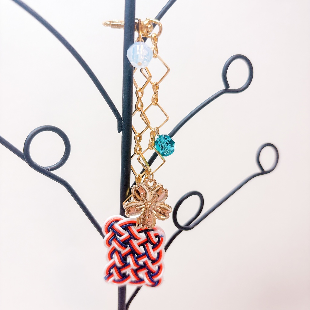 【刀剣乱舞】山姥切国広モチーフの花札風バッグチャーム