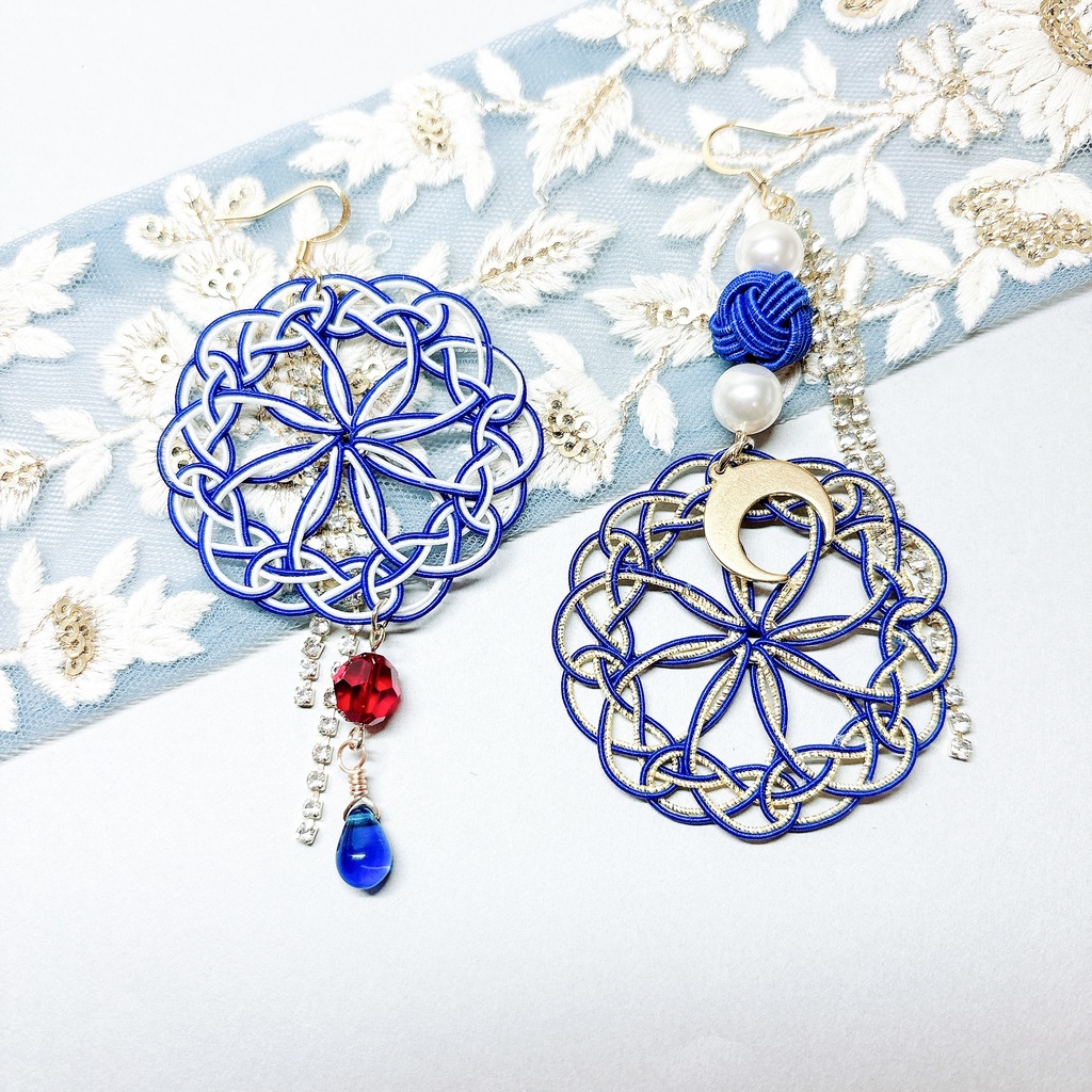 【刀剣乱舞】三日月宗近モチーフのレース両耳飾り