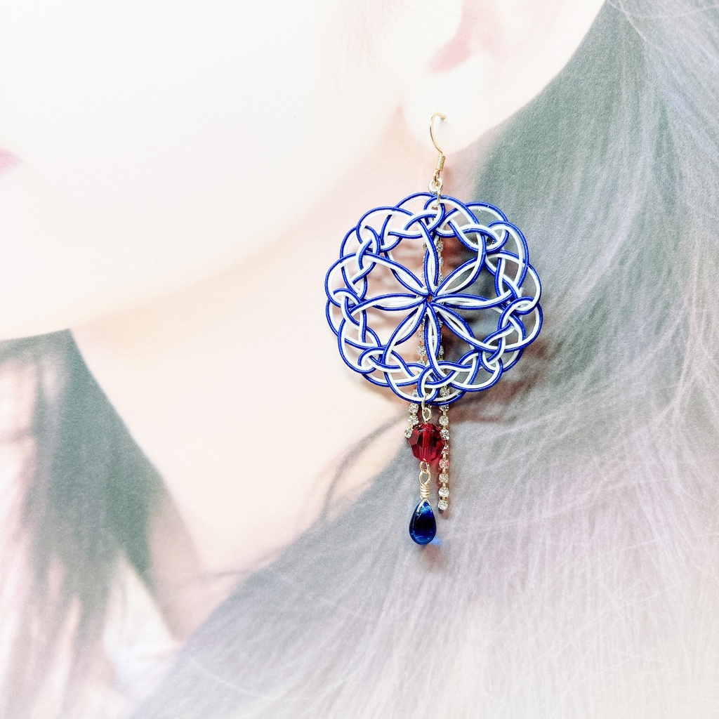 【刀剣乱舞】三日月宗近モチーフのレース両耳飾り