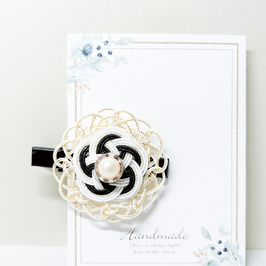 【刀剣乱舞】鶴丸国永モチーフのレースヘアクリップ