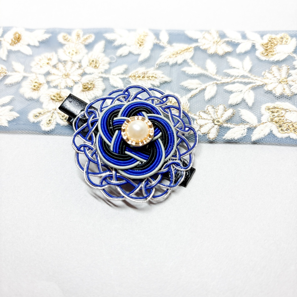 【刀剣乱舞】山姥切長義モチーフのレースヘアクリップ