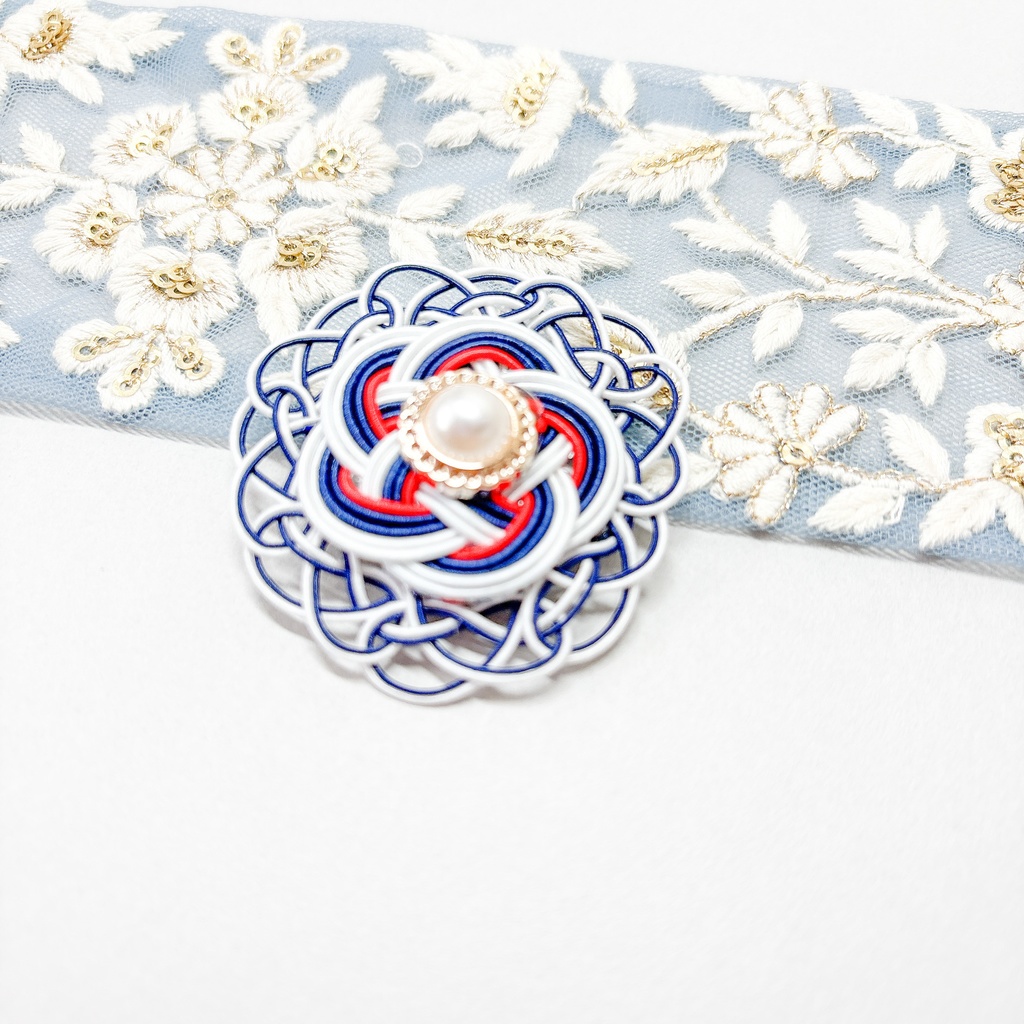 【刀剣乱舞】鬼丸国綱モチーフのレースマグネットアクセ