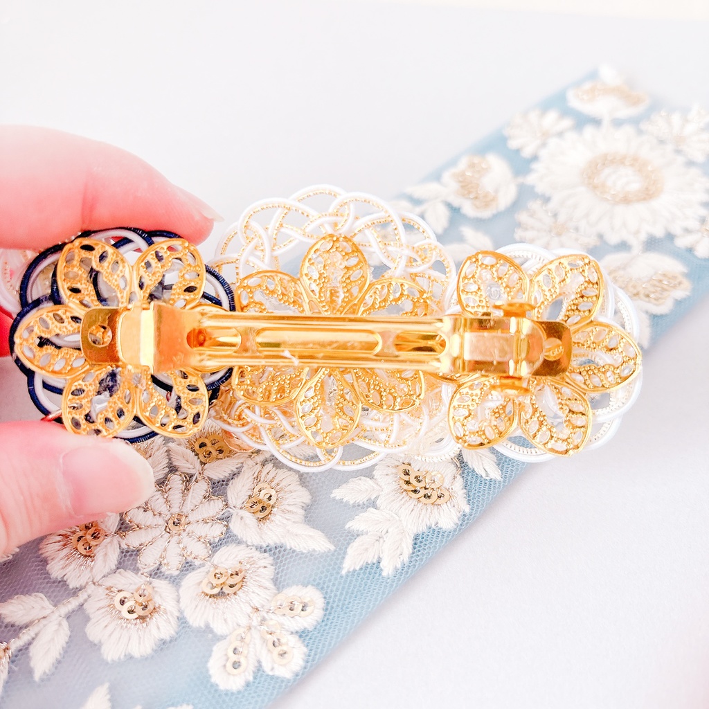 【刀剣乱舞】鶴丸国永モチーフのレースフラワーバレッタ