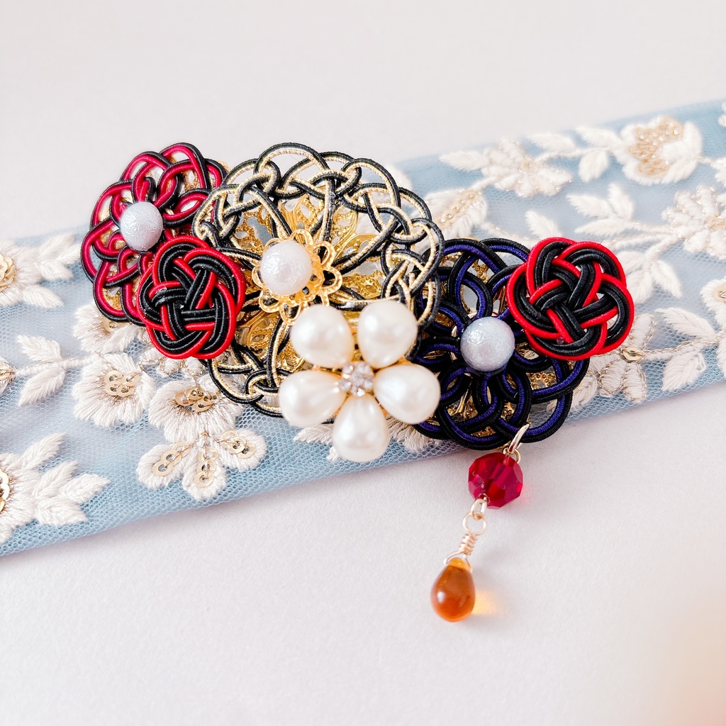 【刀剣乱舞】大倶利伽羅モチーフのレースフラワーバレッタ