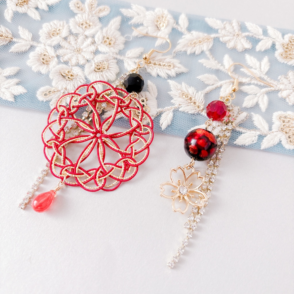 【刀剣乱舞】加州清光モチーフのレース耳飾り