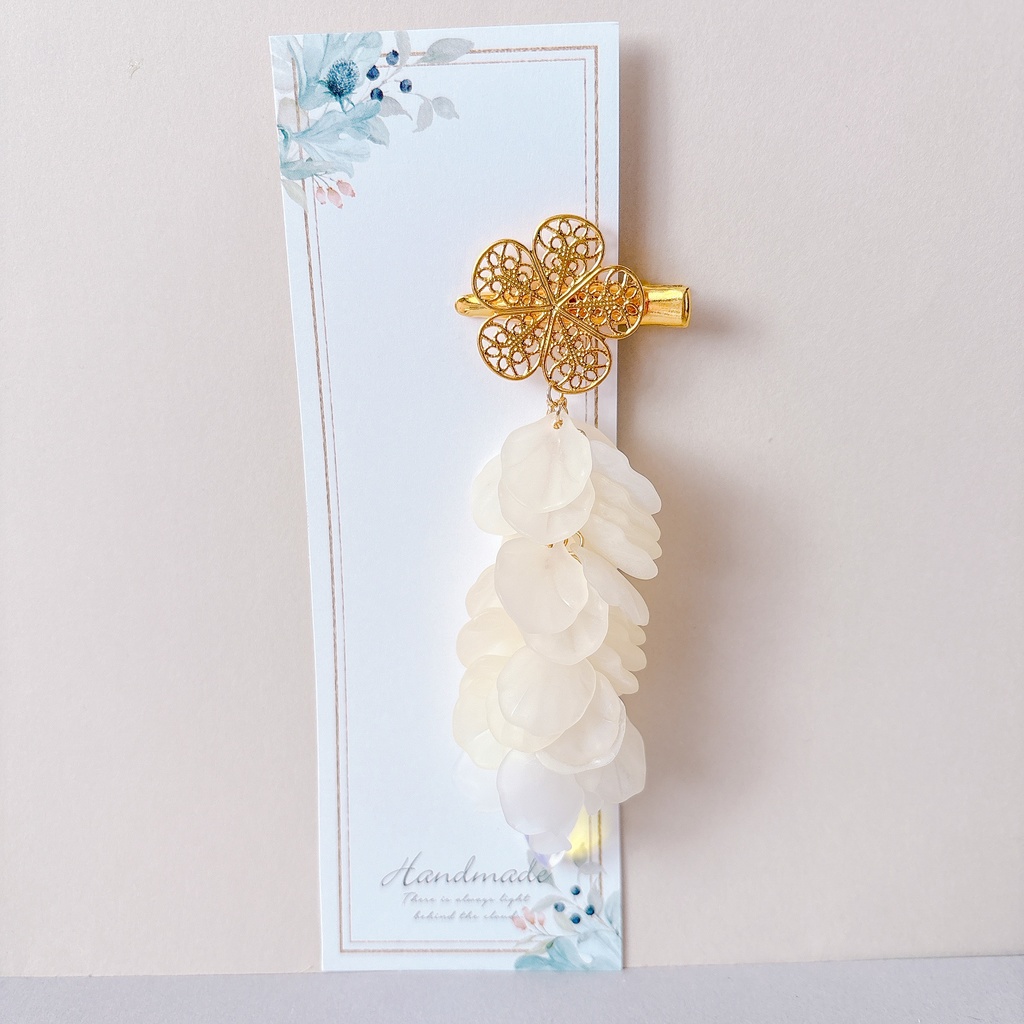 藤の花アクセサリー　白