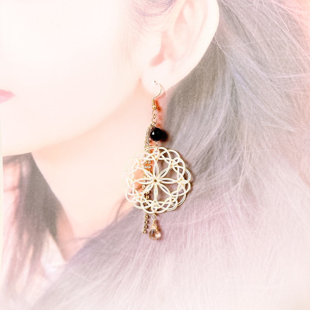 【刀剣乱舞】髭切モチーフのレース耳飾り