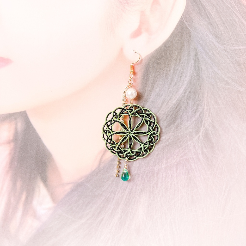 【刀剣乱舞】膝丸モチーフのレース耳飾り