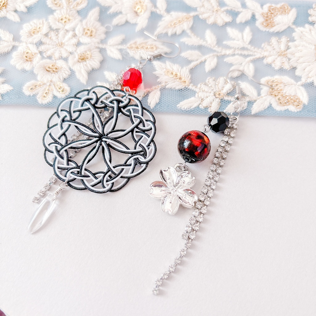 【刀剣乱舞】肥前忠広モチーフのレース耳飾り