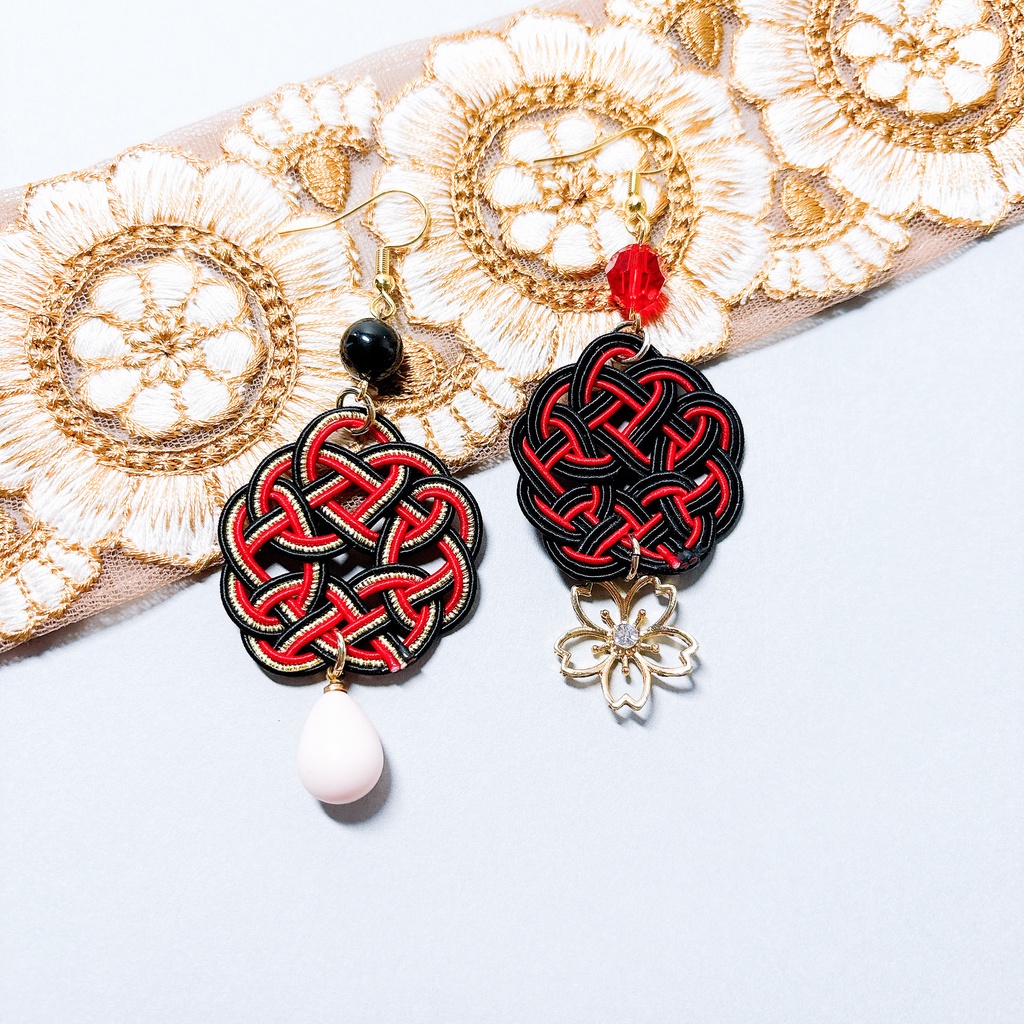 【刀剣乱舞】加州清光モチーフのまんまる耳飾り