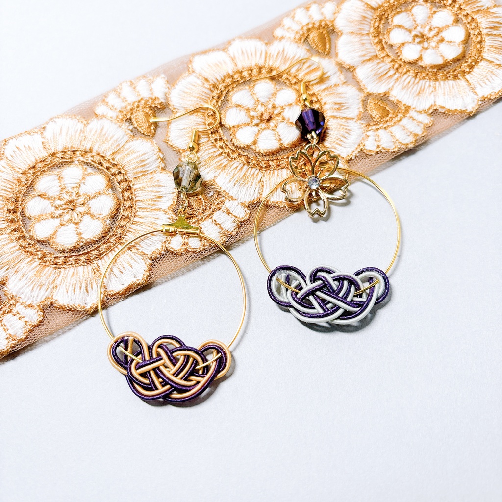 【刀剣乱舞】へし切長谷部モチーフのフープ耳飾り