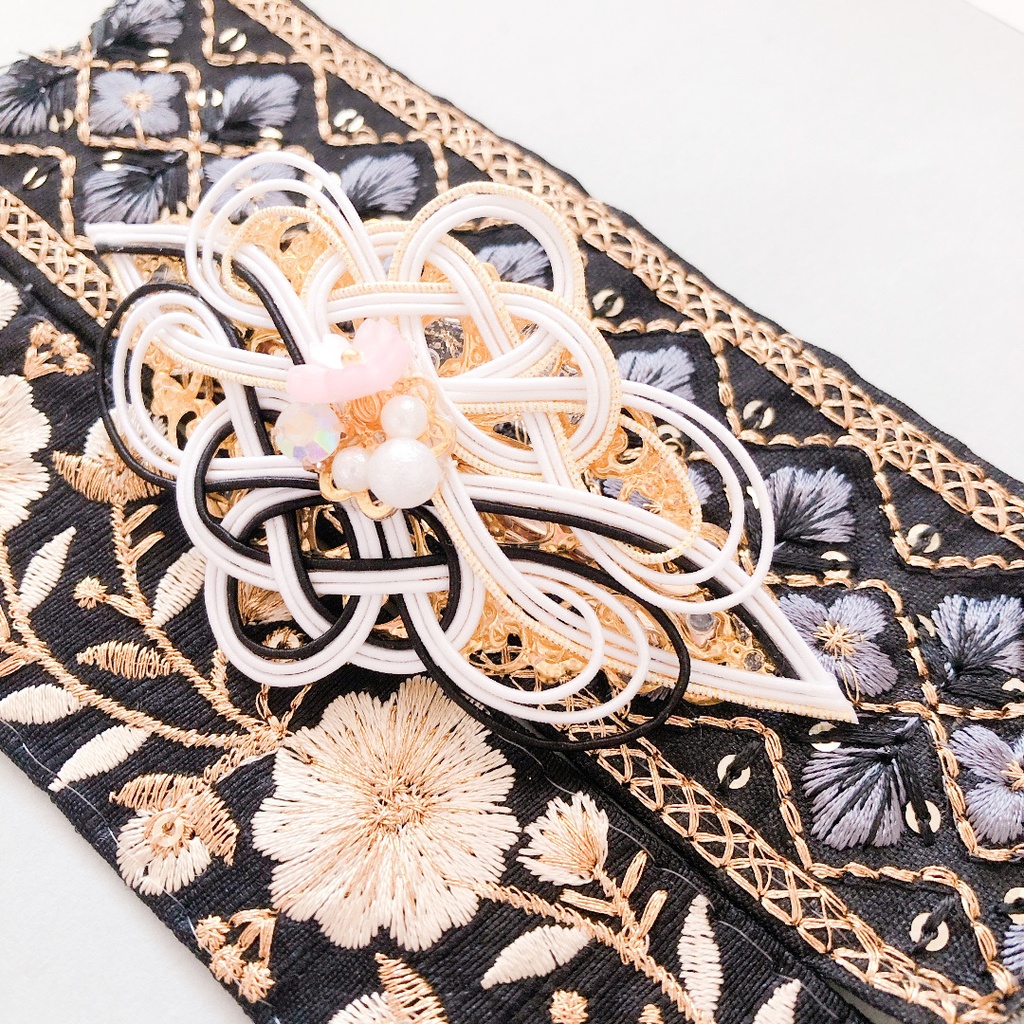 【刀剣乱舞】鶴丸国永モチーフのバレッタ