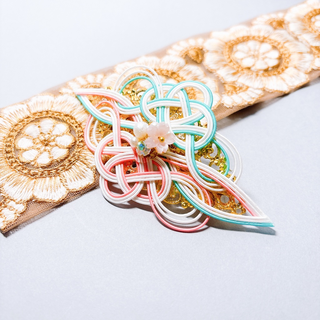 【刀剣乱舞】巴形薙刀モチーフのバレッタ