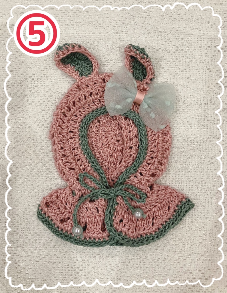 うさ耳つきフードポンチョ