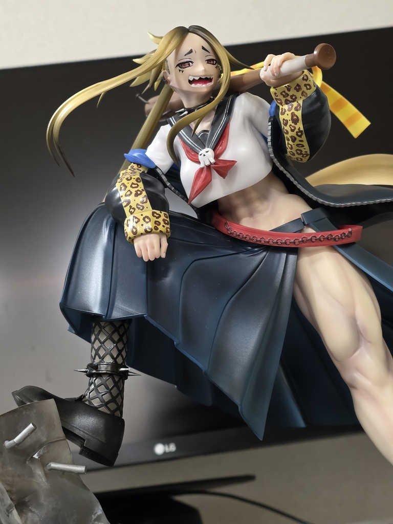 竜崎シノ