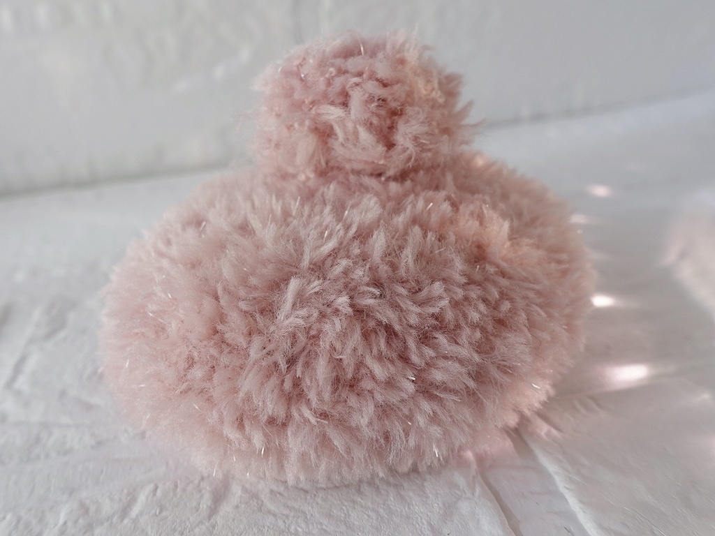 手編みのベレー帽(ブルー・ピンク)