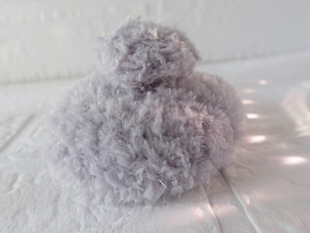 手編みのベレー帽(ブルー・ピンク)