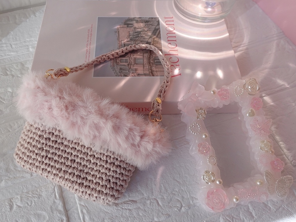 手編みぬいポーチ/小(ピンク×ファー)