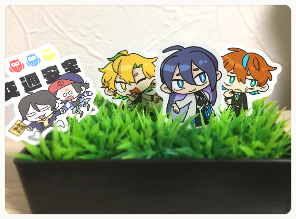 ランダム目線アクキー🐺