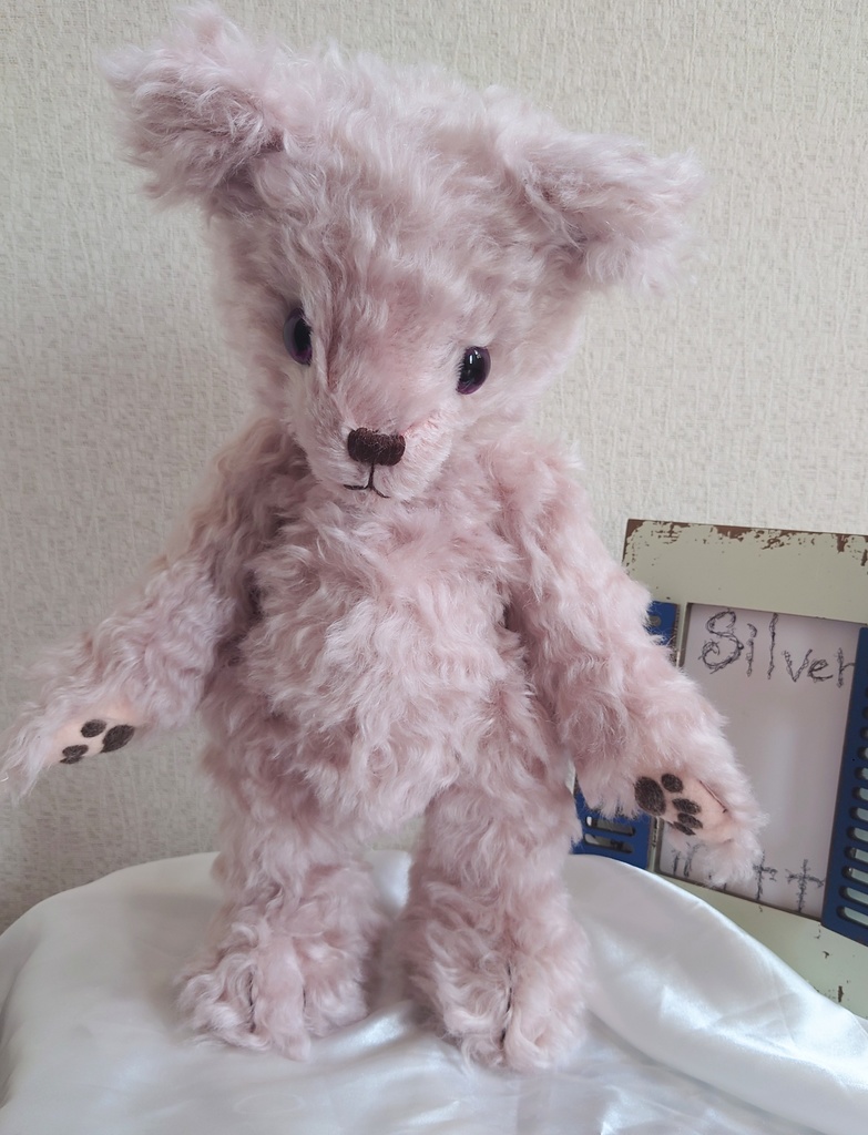 ●Dahliaシリーズ5●ピンクモヘアのテディベアっぽいお顔のクマさん【一点物】