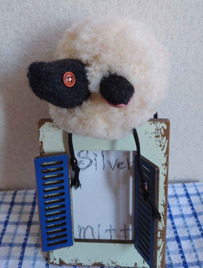 【おうちが決まりました】一点物まんまるひつじさんシンプルぬいぐるみ