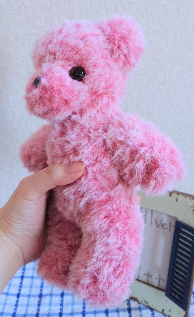 【一点物】シンプルなピンクのあみぐるみクマさん